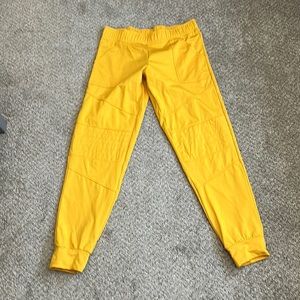 Yellow Fleo joggers medium